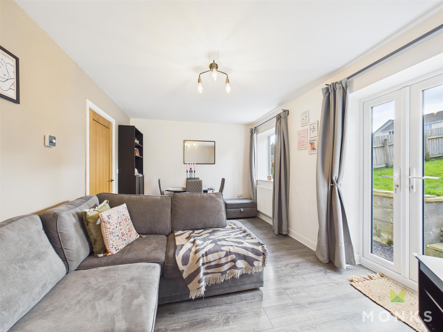 1 Cysgod Y Gyrn, Oswestry, SY10 7LQ For Sale